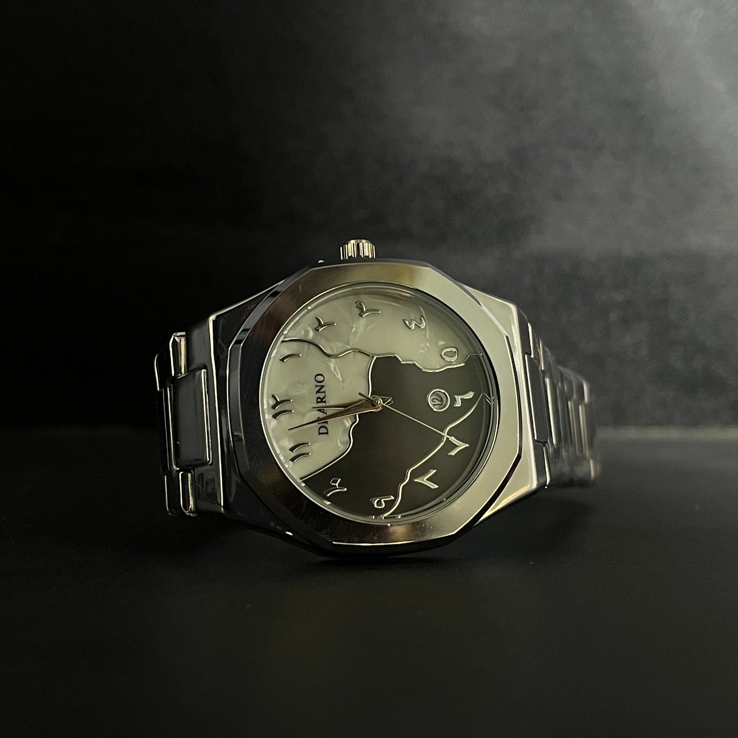BW Earth crematic Dial