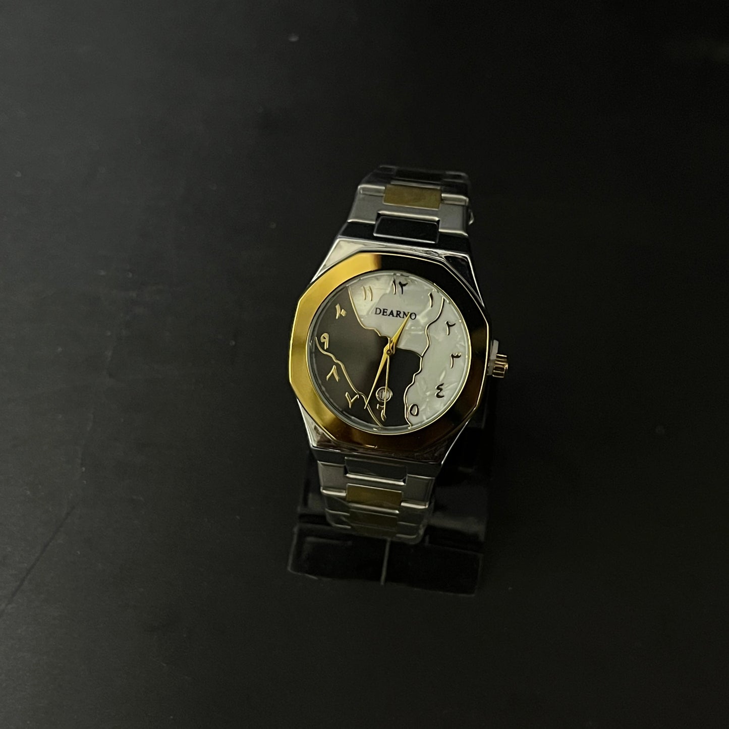 BW Earth crematic Dial