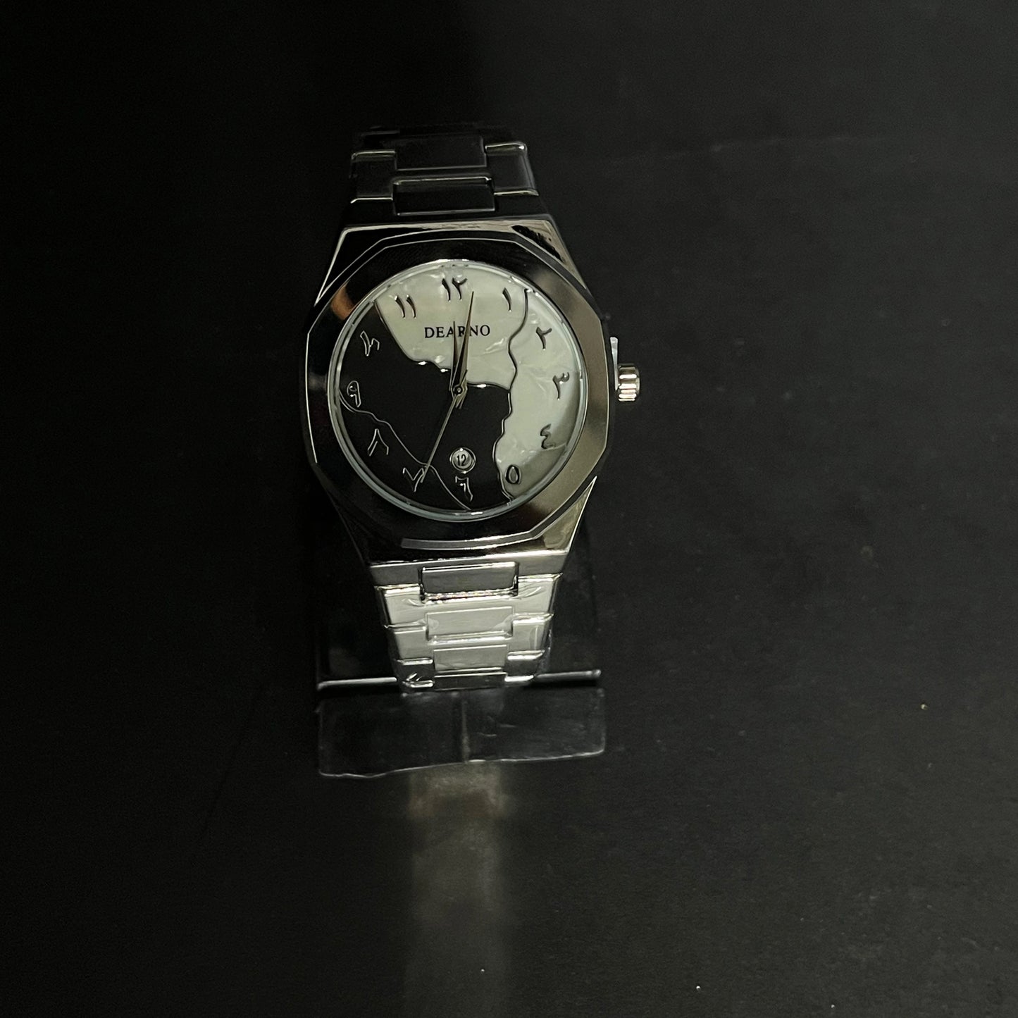BW Earth crematic Dial
